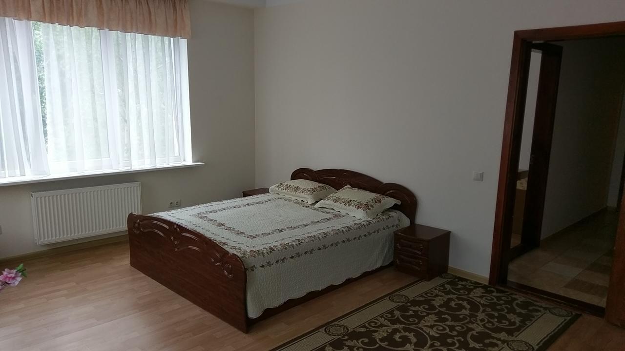 Sviatoshyn Aparthotel 基輔 外观 照片